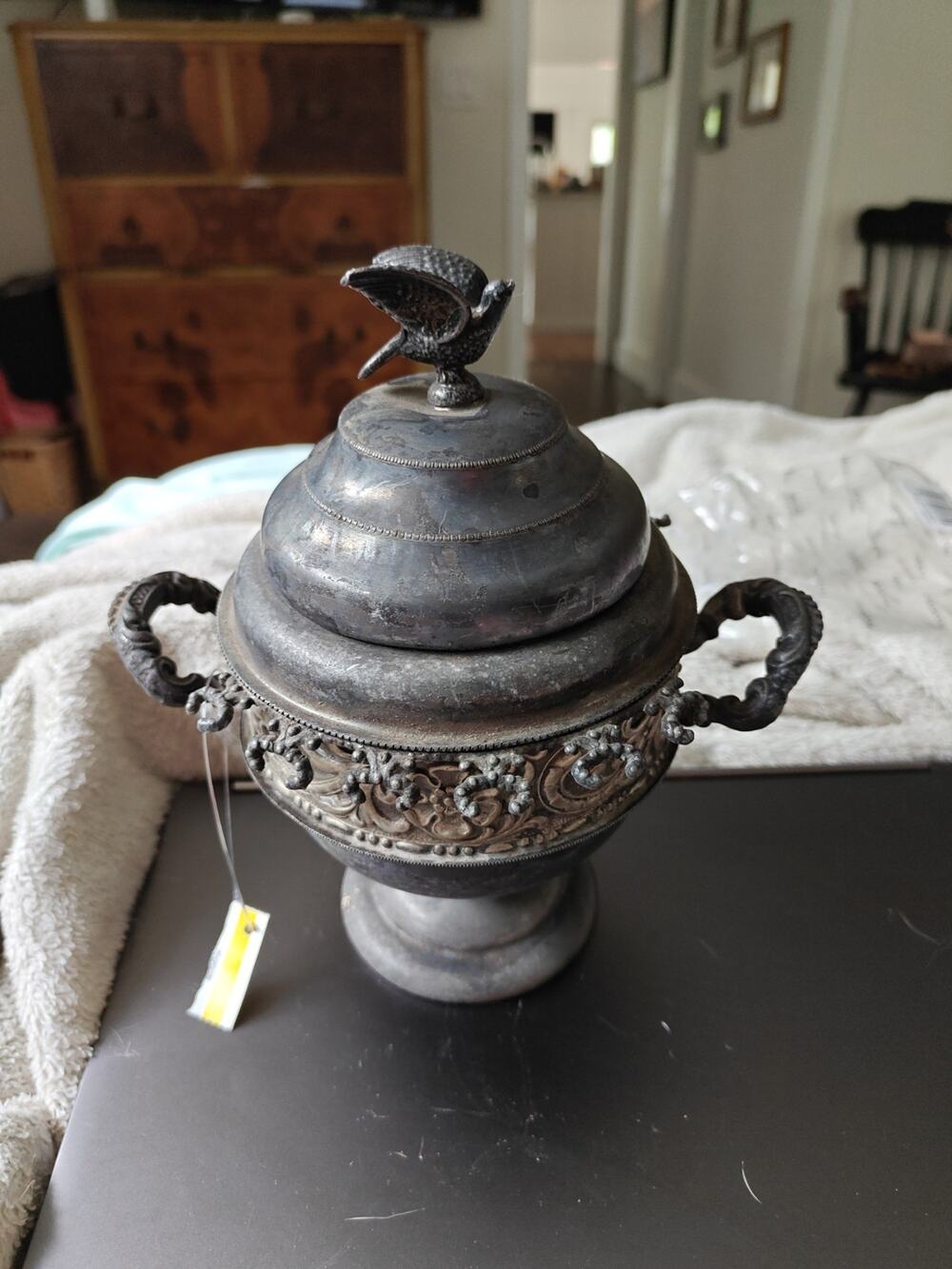 Vintage Wm. Rogers Mfg. Co. Silverplate Covered Sugar Bowl Urn Bird Lid